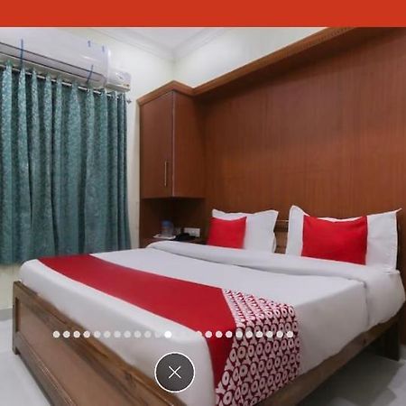 Aranmagan Residency Hotel Tiruchchendur Ngoại thất bức ảnh